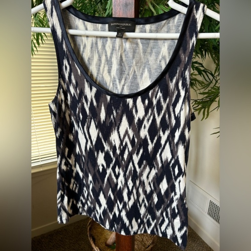 Banana Republic Womenβs Tank Topβ